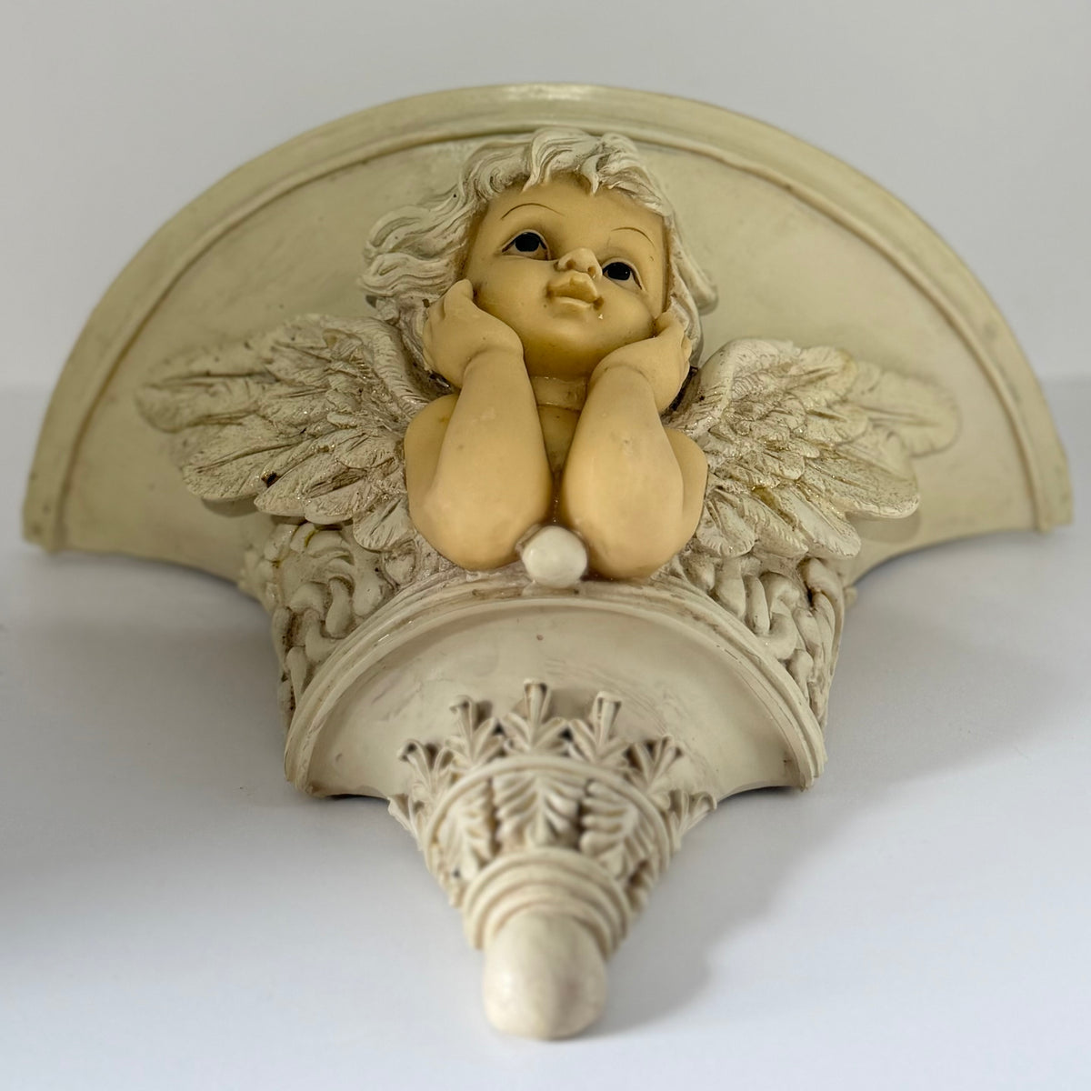 Vintage wall console with angel - cherub in polyresin 22 cm