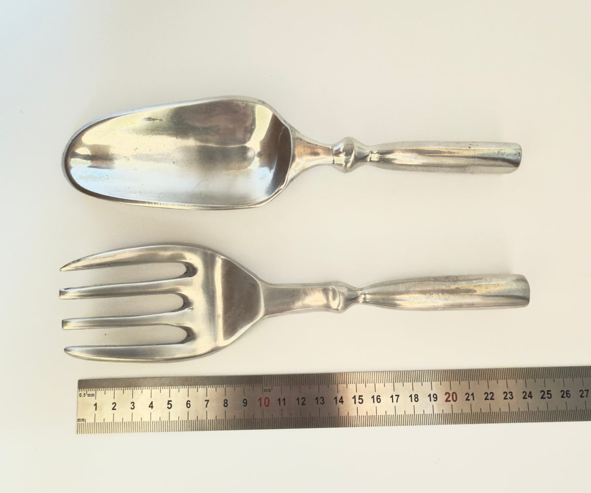 Vintage serving set in cast aluminum alloy – mid-century style