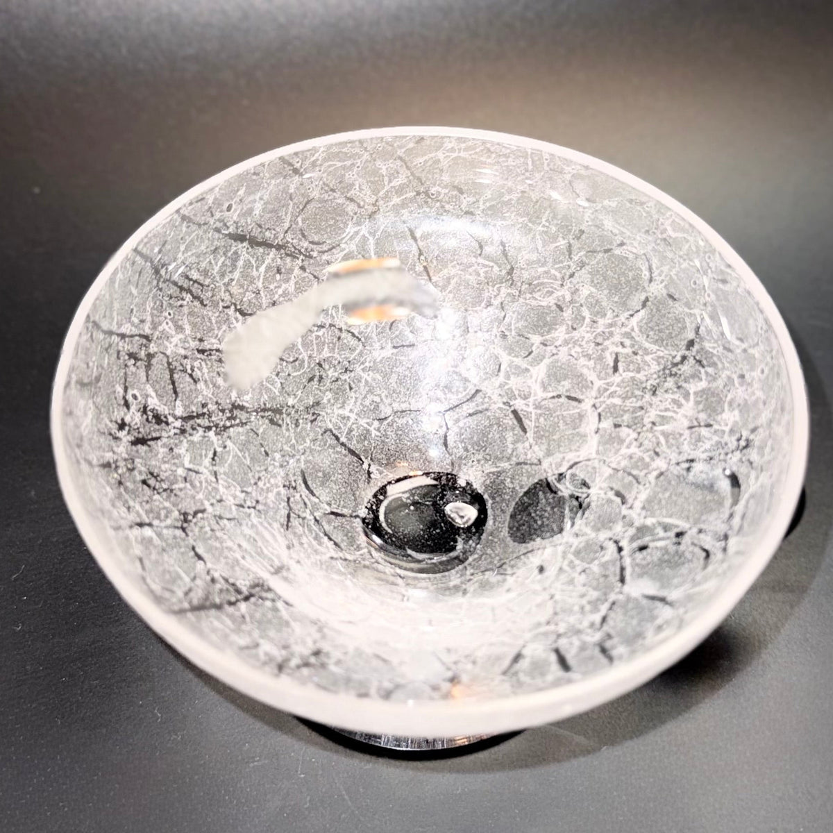 Svensk krakelé coupe-/dessertglas, attribueret til Johansfors eller Åfors glasbruk