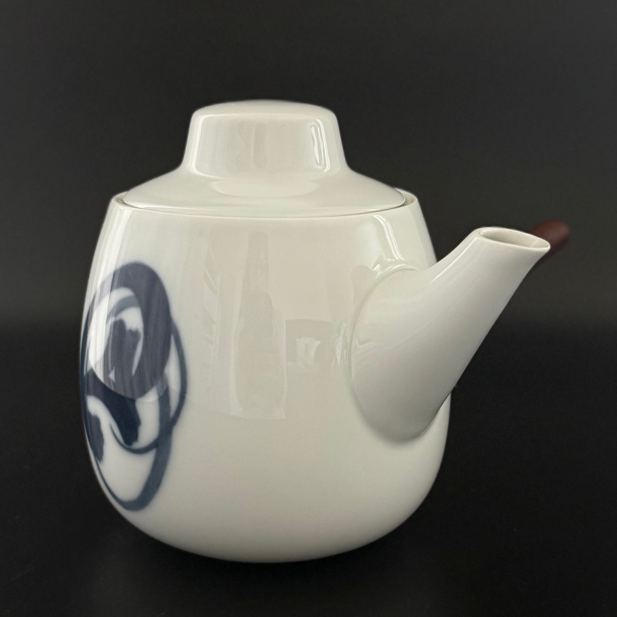 Bing & Grøndahl Teapot Model 301 - Blue Koppel - with rosewood handle