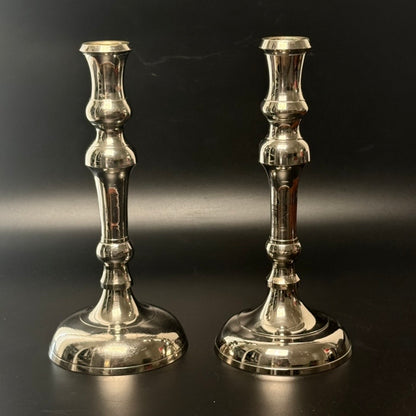 Vintage høje forsølvet lysestager i messing – 25 cm – sæt med 2
