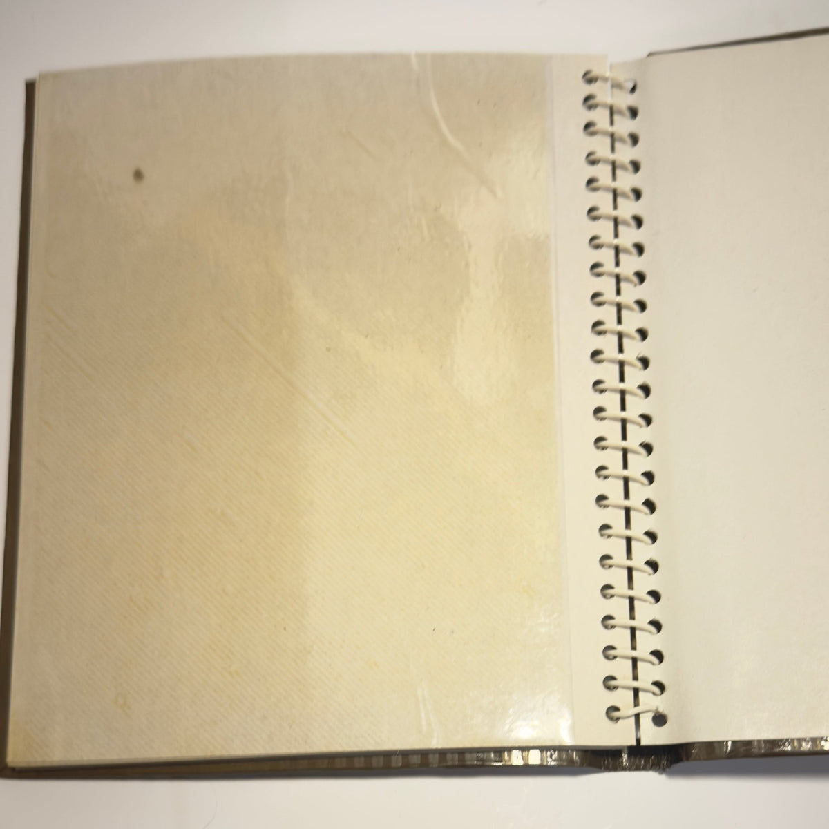 Retro glansbillede/fotoalbum med selvklæbende sider - samlerobjekt fra 1960 - 80'erne - Frøken Lilly